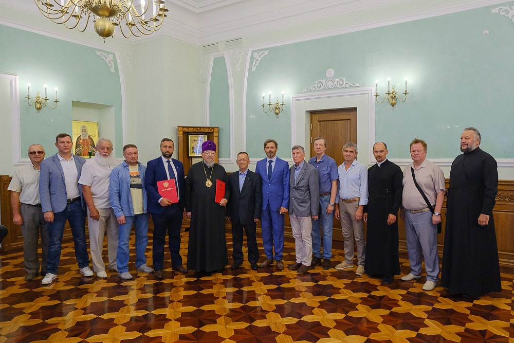 Красноярская епархия и Российский центр деловых переговоров подписали соглашение о сотрудничестве